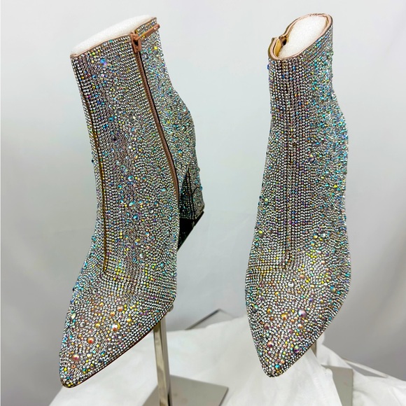 Betsey Johnson Women's Cady Evening Booties Encrusted Sparkling Rhinesto… - Picture 4 of 12